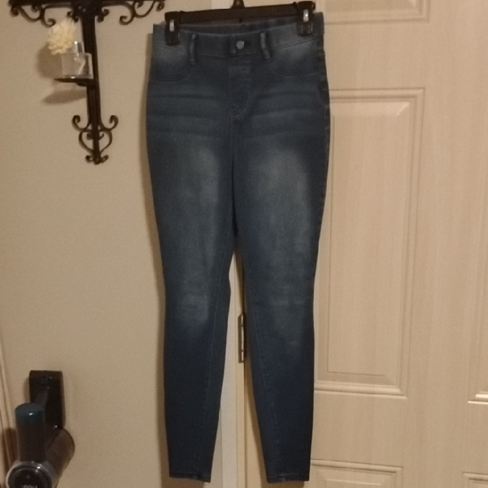Time & Tru Medium Wash Hi-Rise Super Stretchy Jeggings Size XS(0-2)